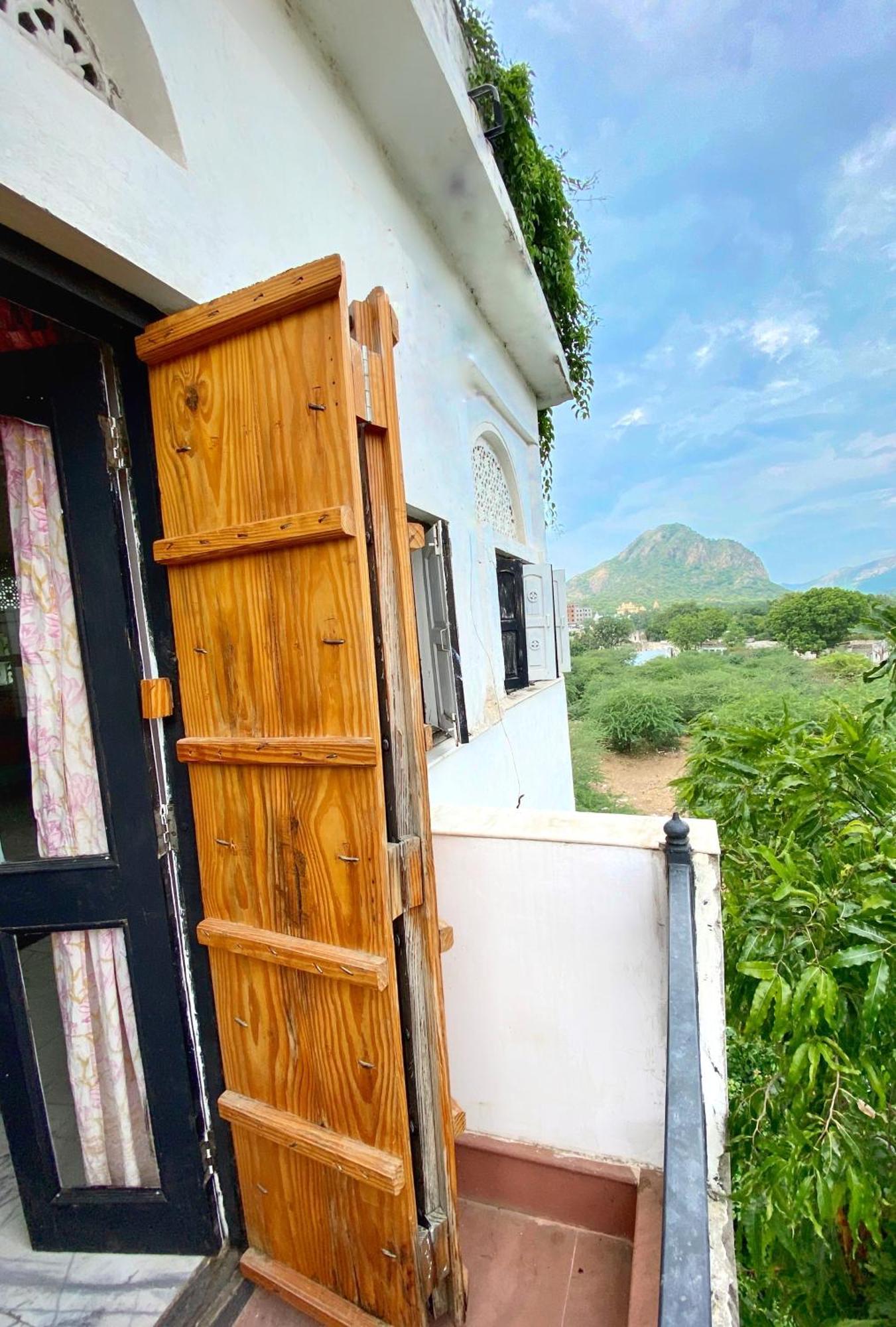 Dia Homestay Pushkar Rum bild